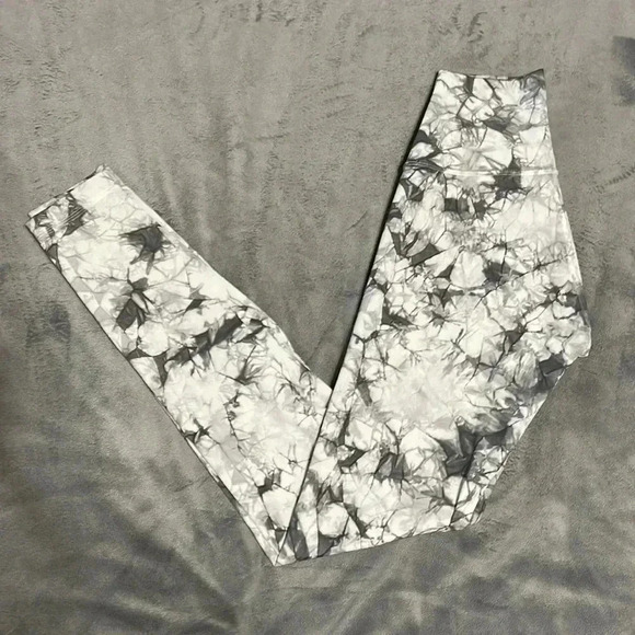 🩷 Lululemon Wunder Under Leggings - Picture 1 of 5